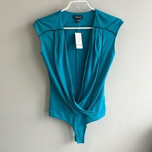 Bebe bodysuit amazing blue green with black piping NWT